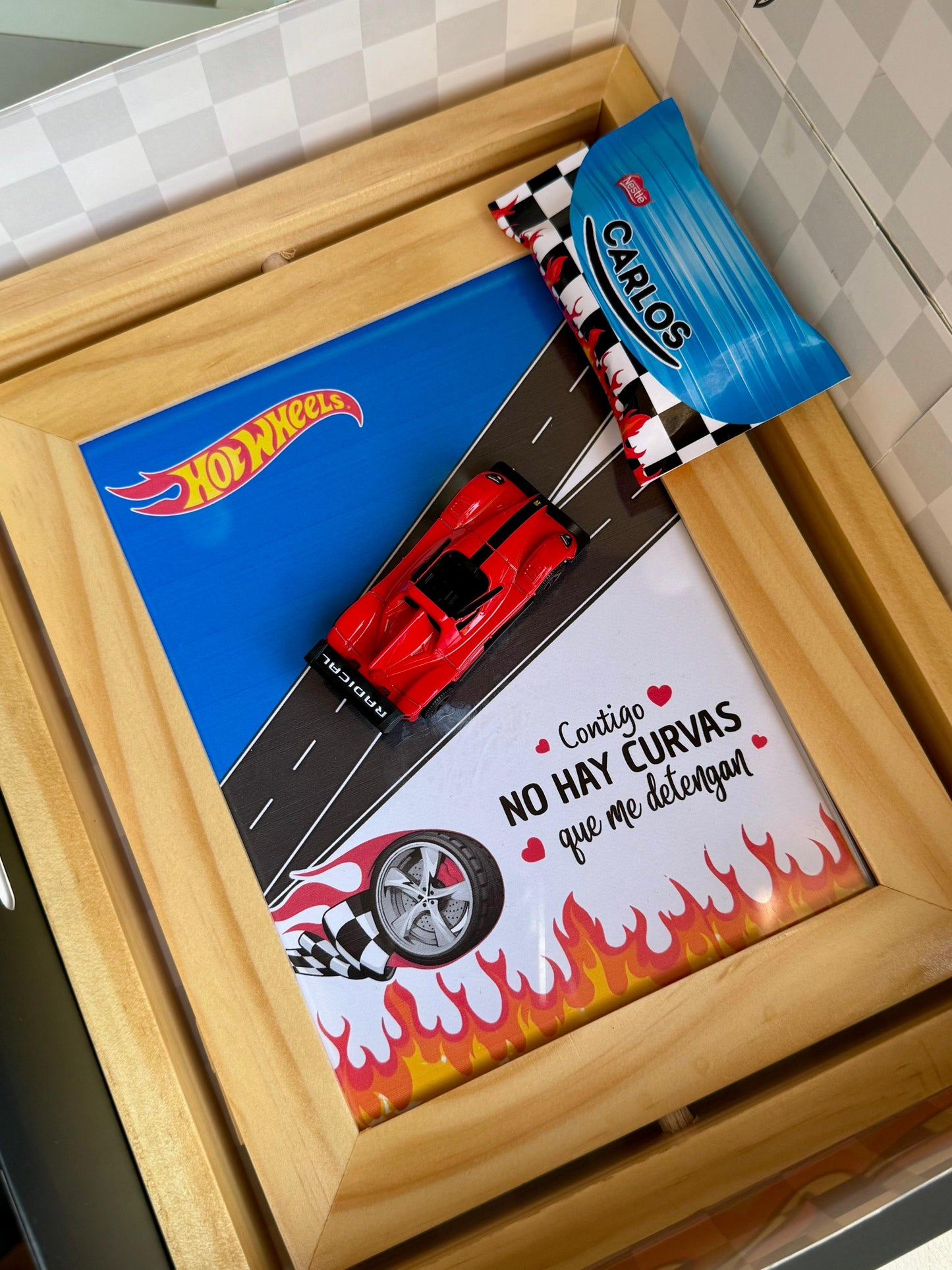 Box cuadro giratorio Hot Wheels