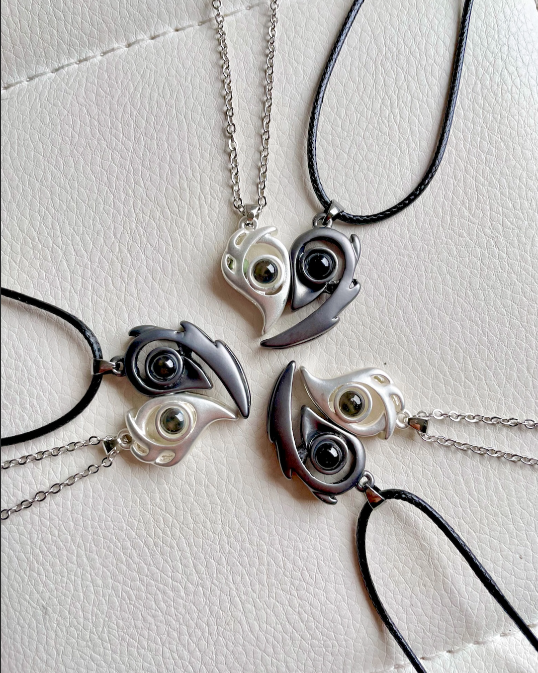 Collar corazón 100 idiomas