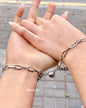 Pulsera corazón plateado