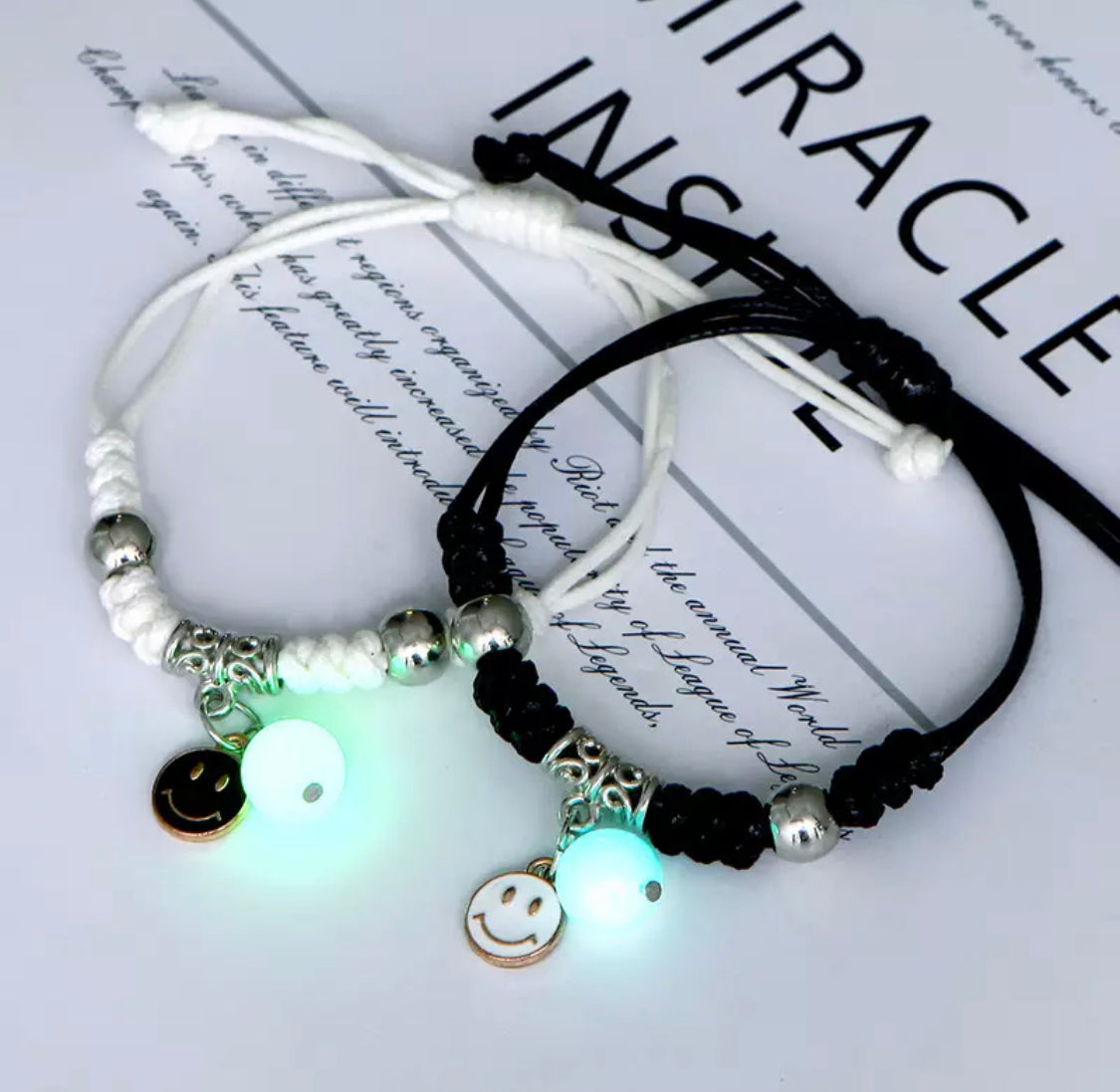 Pulseras luminosas "evangeline"